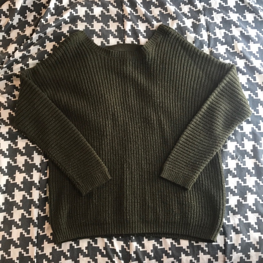 Forever 21 Deep V Back Sweater